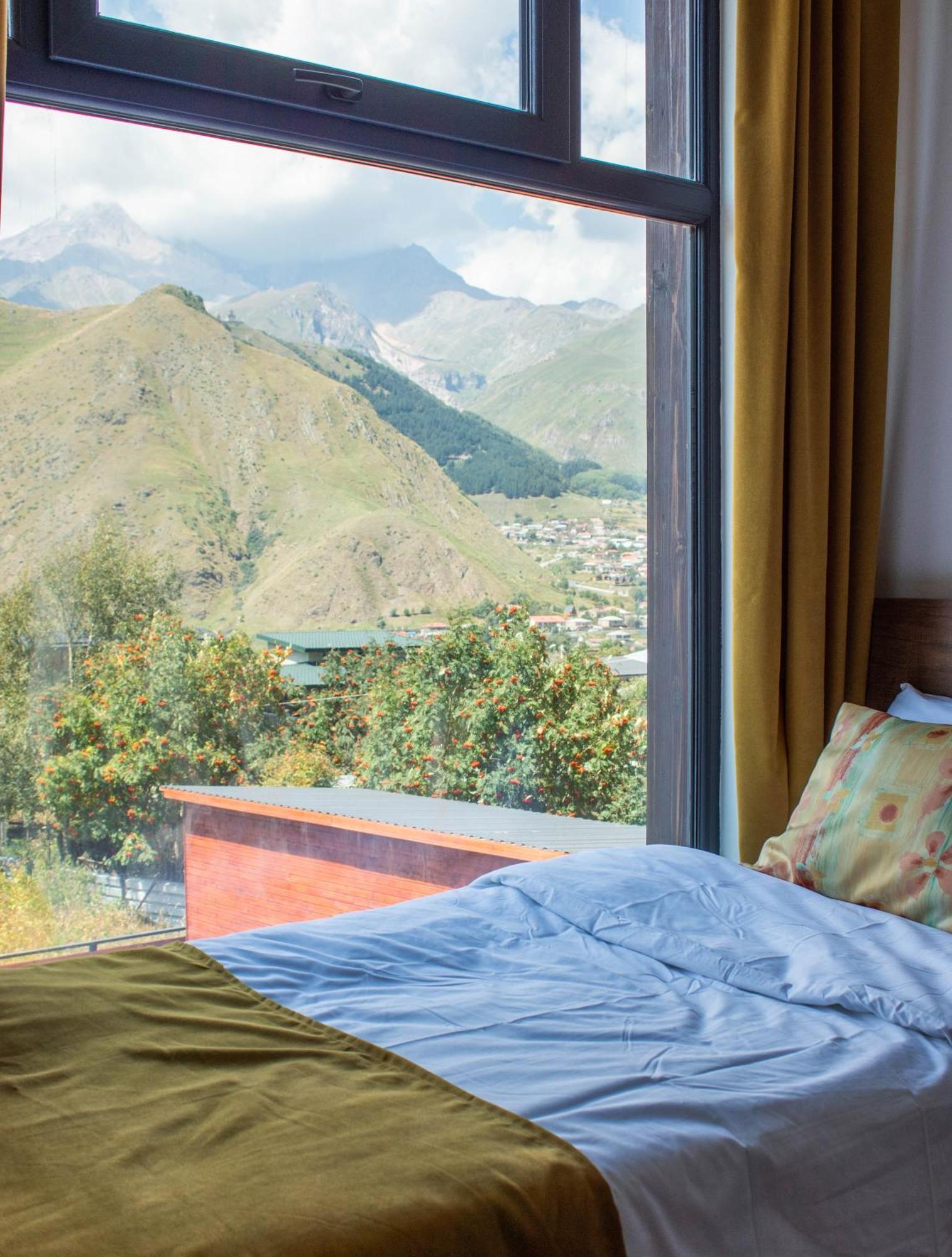 Melodia Kazbegi Hotel Exterior photo